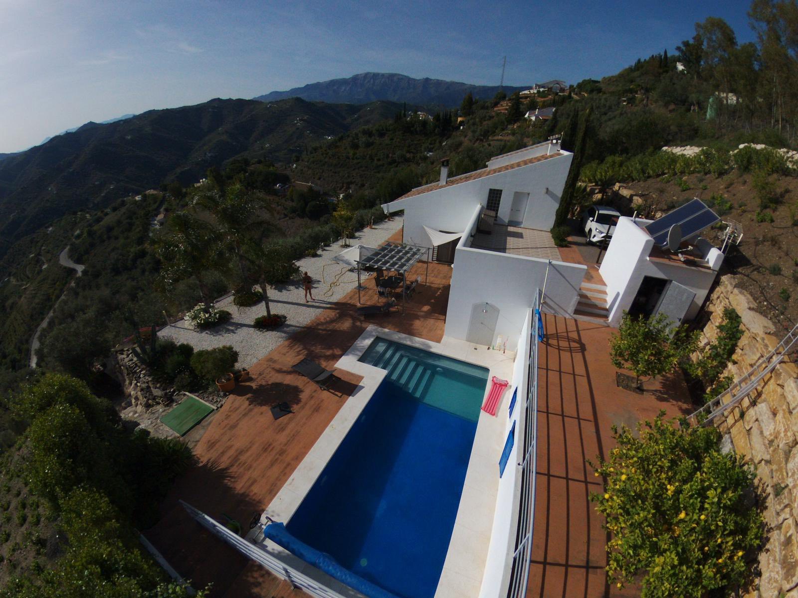 550241638_788402973931378_7842405959046960452_n