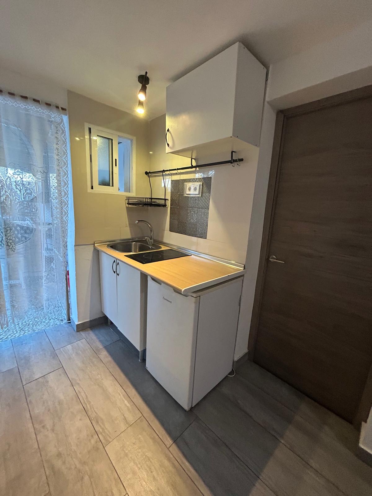 c6333230-d88c-4472-971f-7f702b0e0ccc